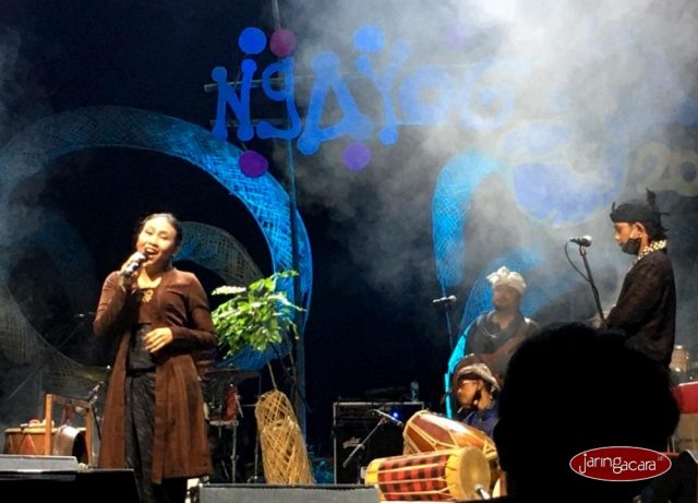 Peni Candra Rini n Kua Etnika in Ngayogjazz 2021